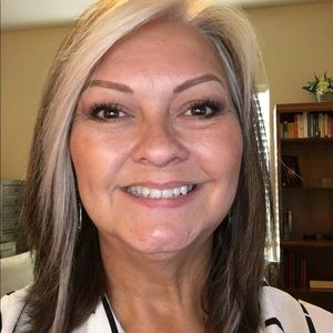 Meet your Posher, Catherine